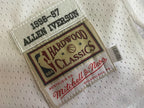 Allen Iverson Philadelphia 76ers 3 White MN
