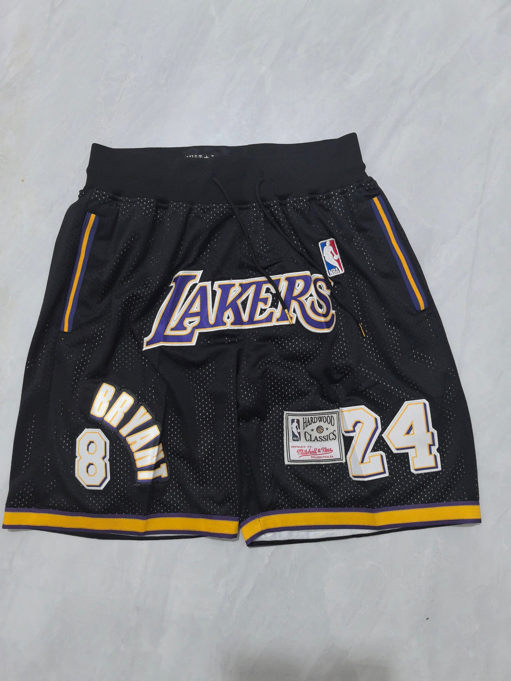 Los Angeles Lakers Black Retro Pocket Shorts #24