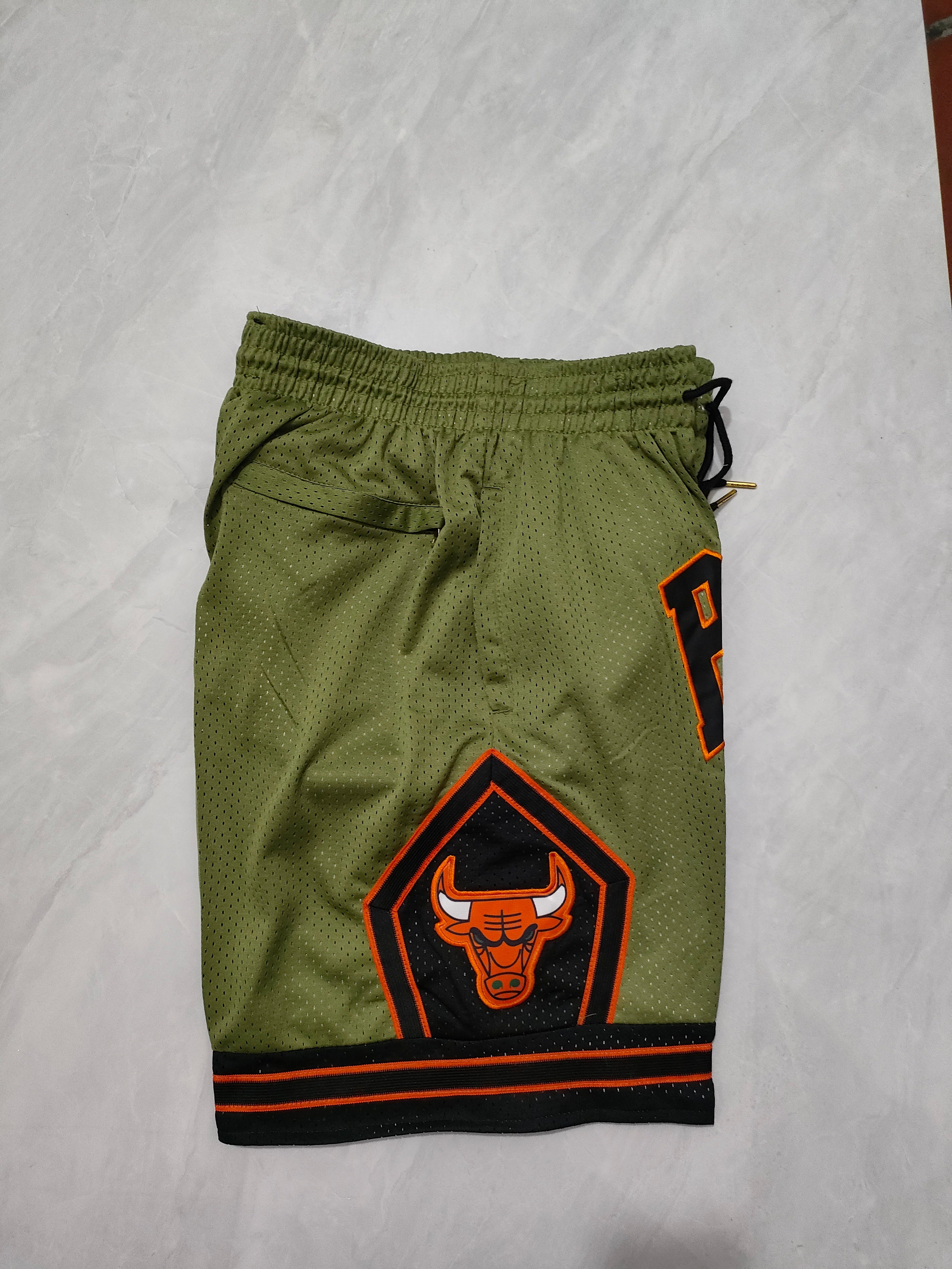 Chicago Bulls Army Green Pocket Shorts