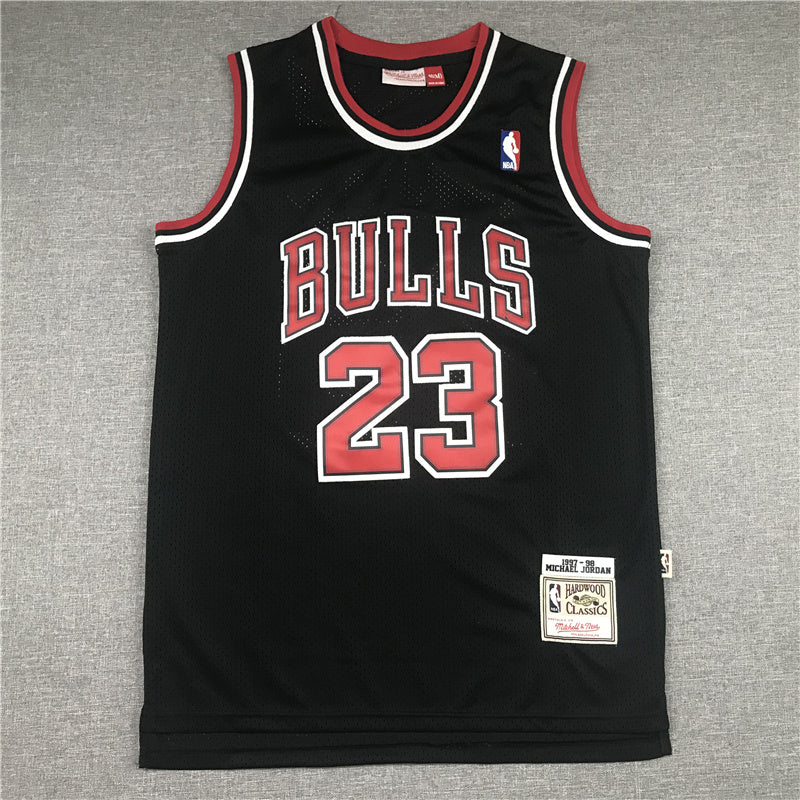 Chicago Bulls Michael Jordan #23 1997-98 Throwback �C Embroidered