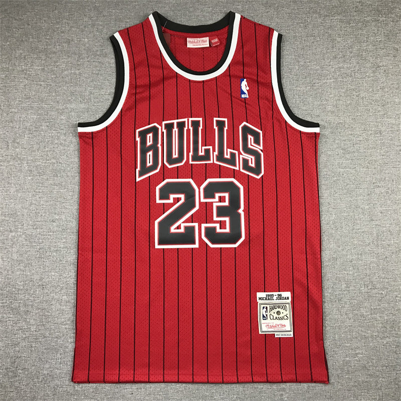 Chicago Bulls Michael Jordan #23 1995-96 Throwback �C Embroidered