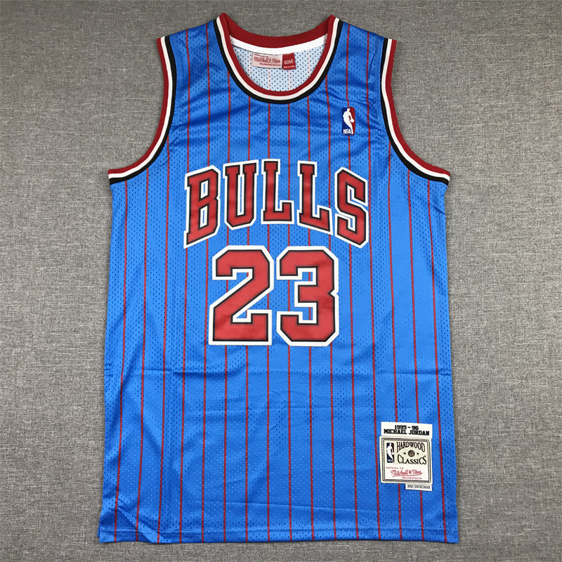Chicago Bulls Michael Jordan #23 1995-96 Throwback �C Embroidered