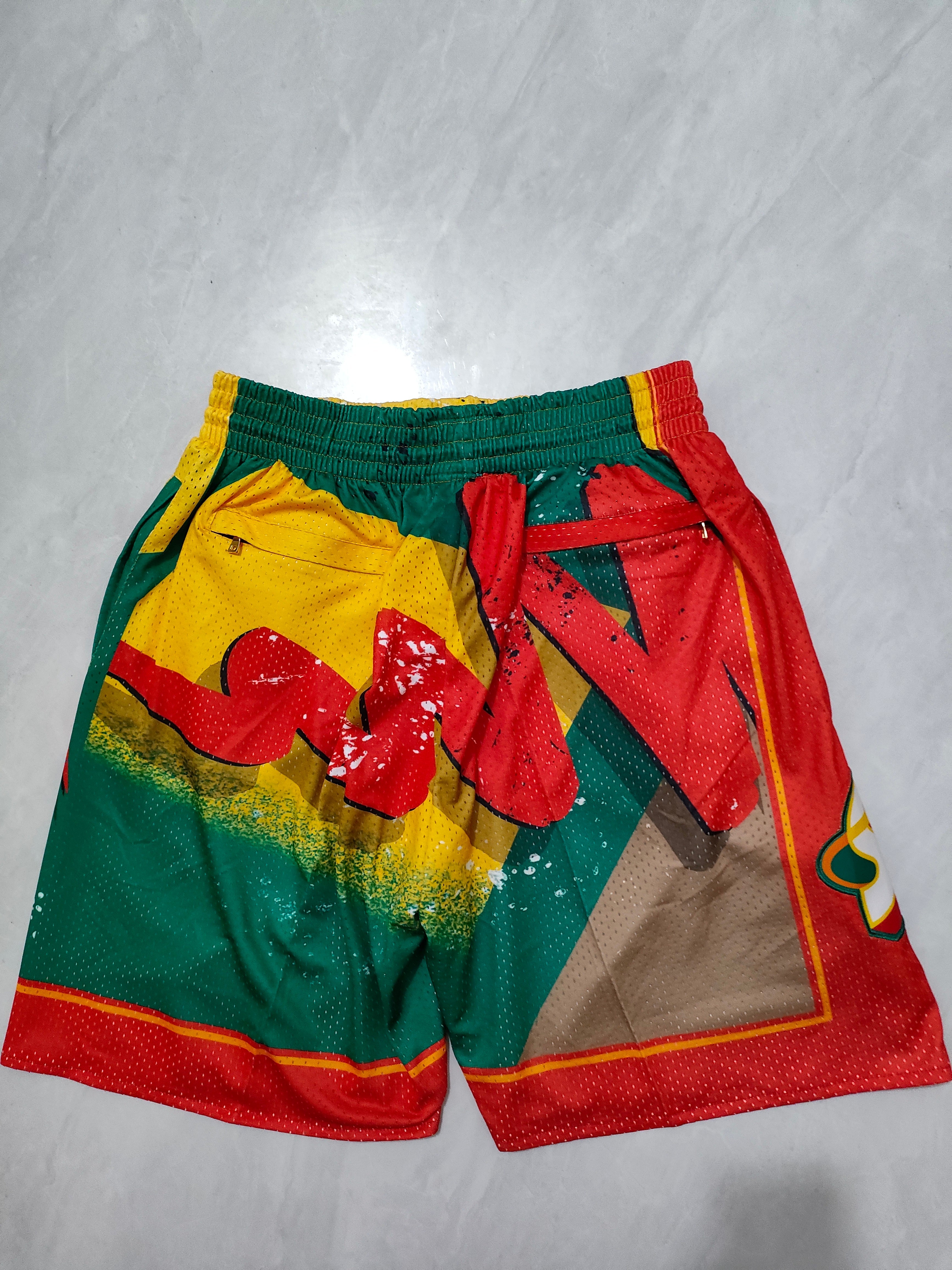 Seattle SuperSonics Green & Red Swingman Pocket Shorts